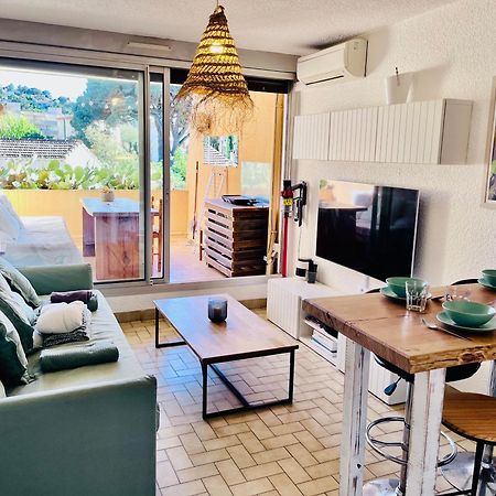 Cosy Deux Pieces Pour 4 Personnes En Centre Ville Classe Cavalaire-sur-Mer Luaran gambar
