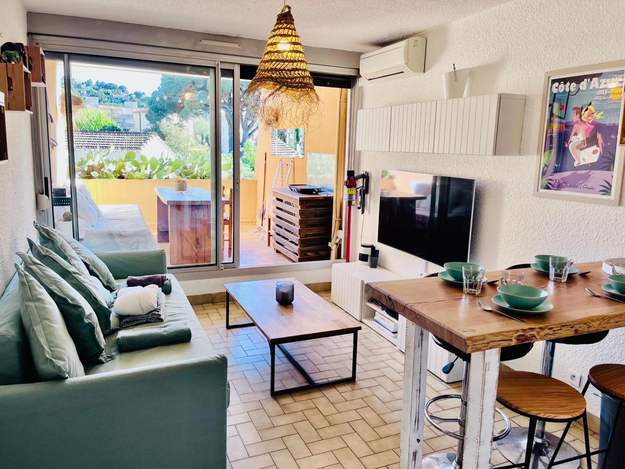 Cosy Deux Pieces Pour 4 Personnes En Centre Ville Classe Cavalaire-sur-Mer Luaran gambar